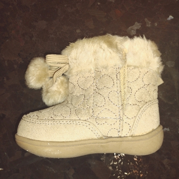 Faded Glory Infant Boots Light Tan Size 5 w/ Pom Poms - Picture 2 of 2